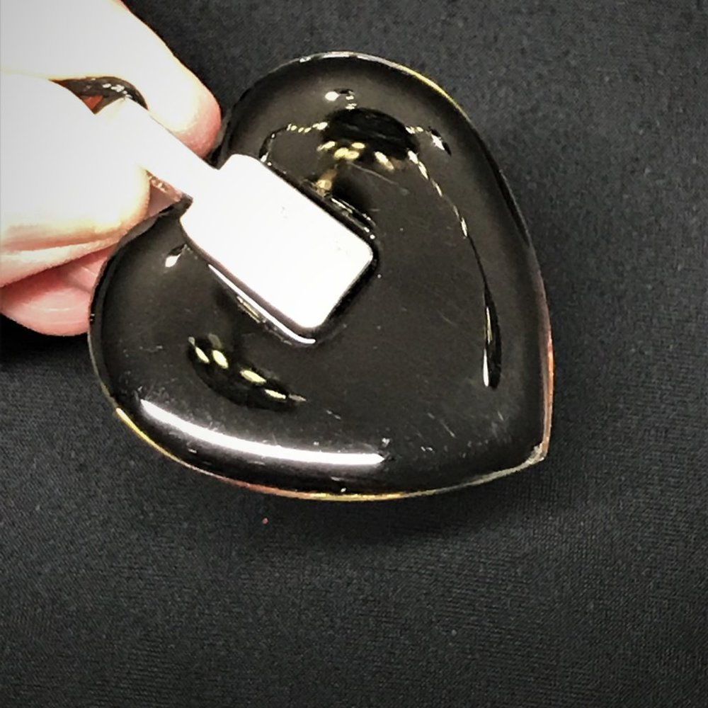 NWOT Resin Heart Pendant,  Heart Necklace, - Picture 8 of 15